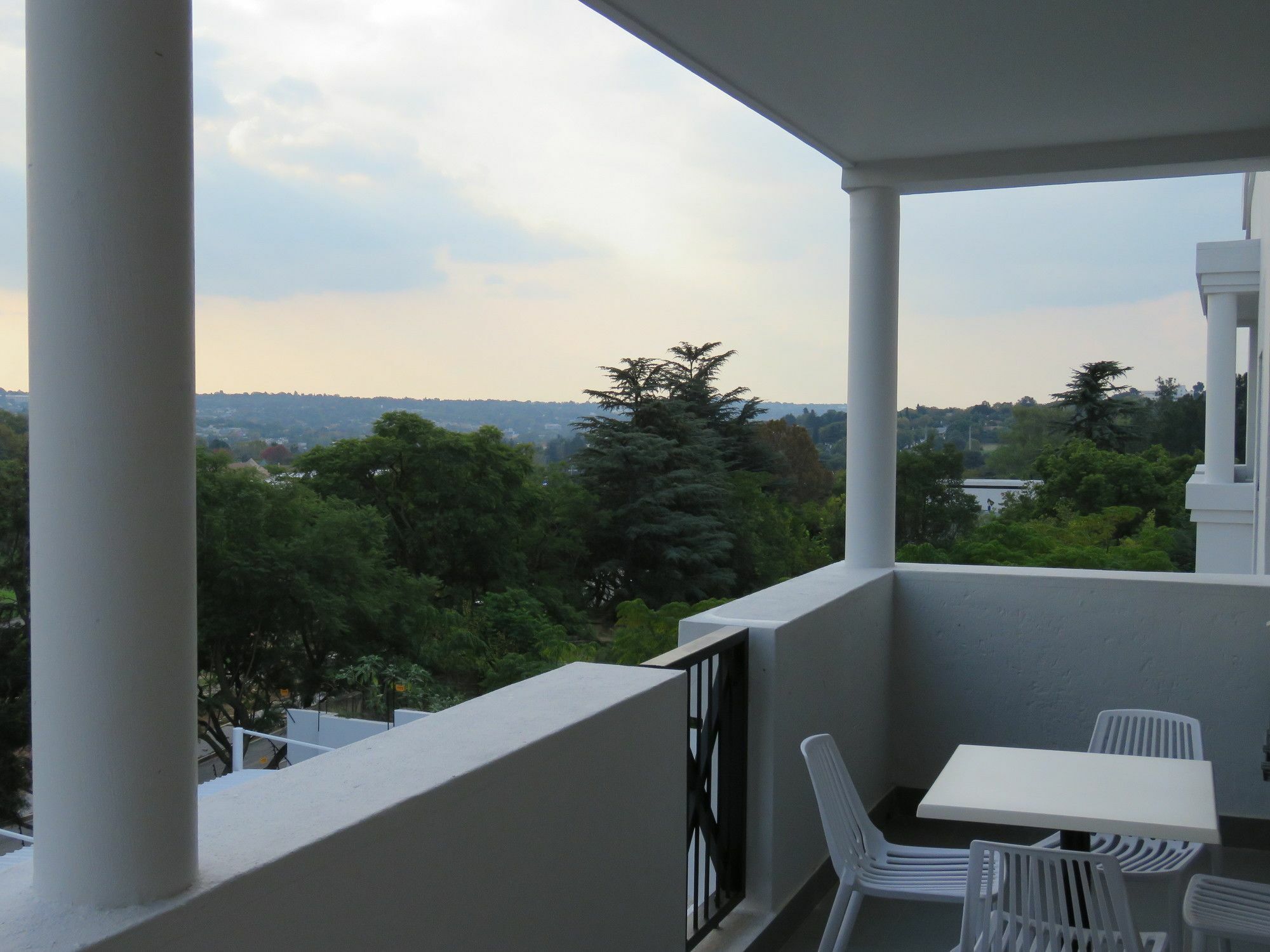 Mint Sandhurst Johannesburg