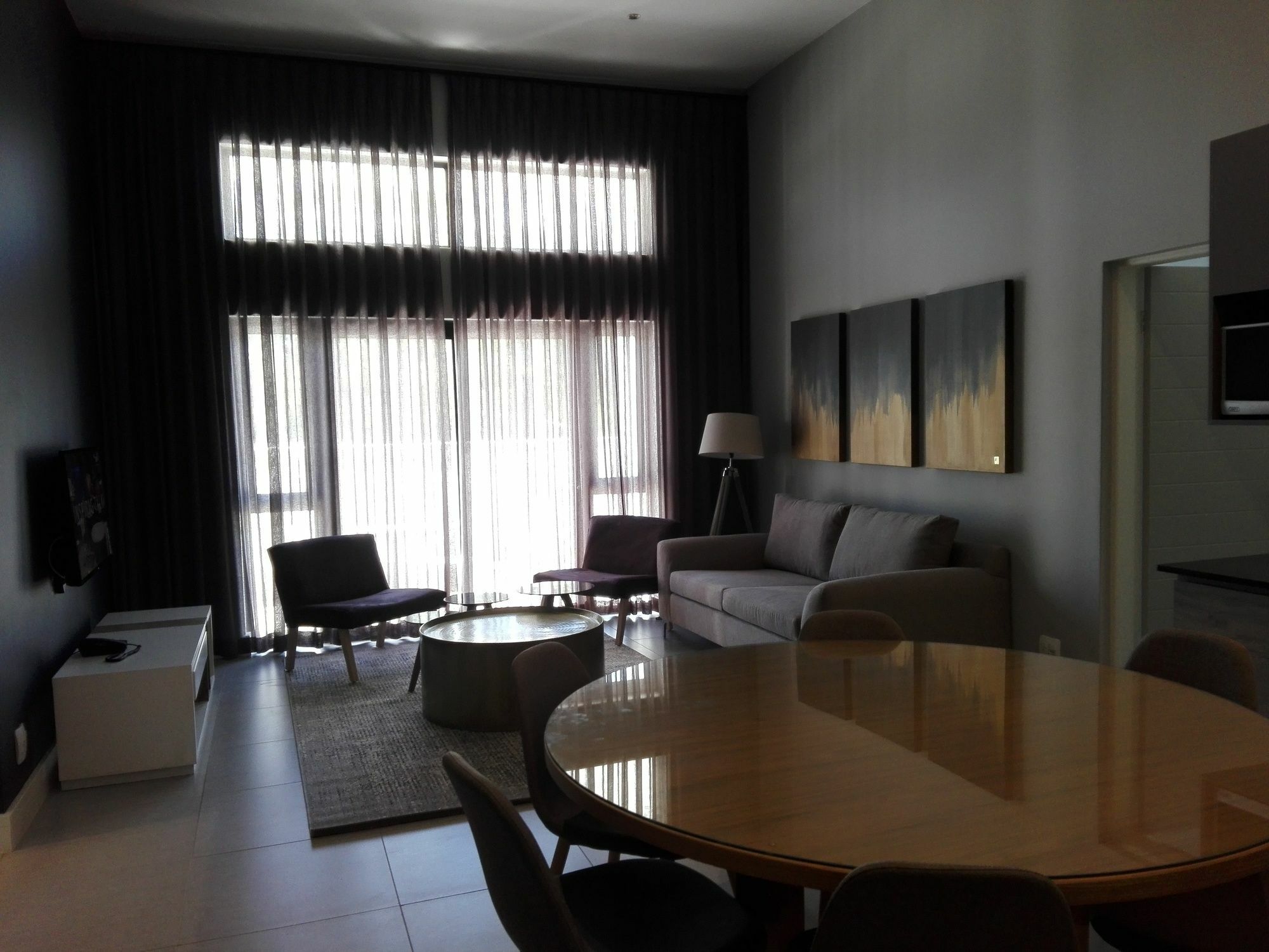 Aparthotel Mint Sandhurst 3*
